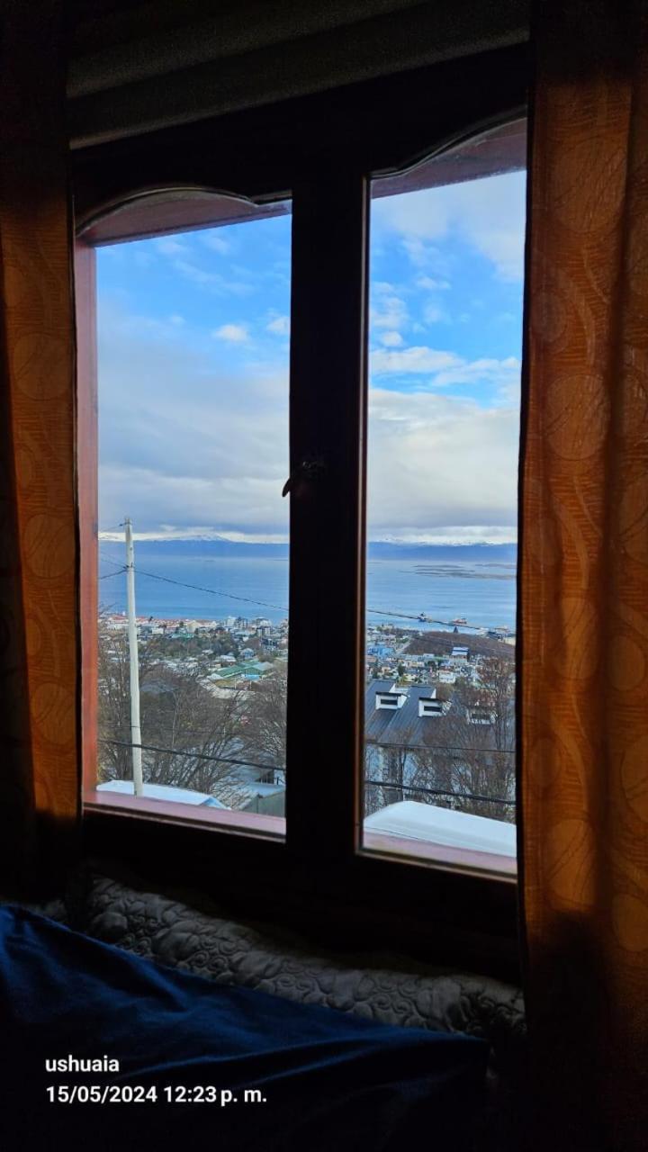 Mirador Del Beagle Hosteria Ushuaia Exterior photo